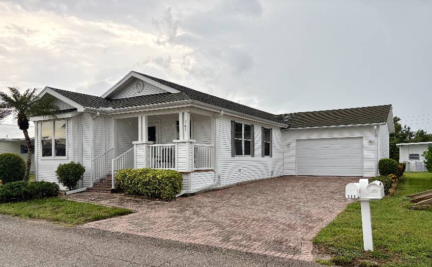 968 Bonaire a Venice, FL Mobile or Manufactured Home for Sale